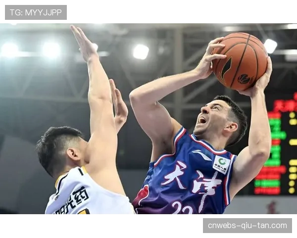 天津先行者爆冷击败上海久事，全队命中21记三分球